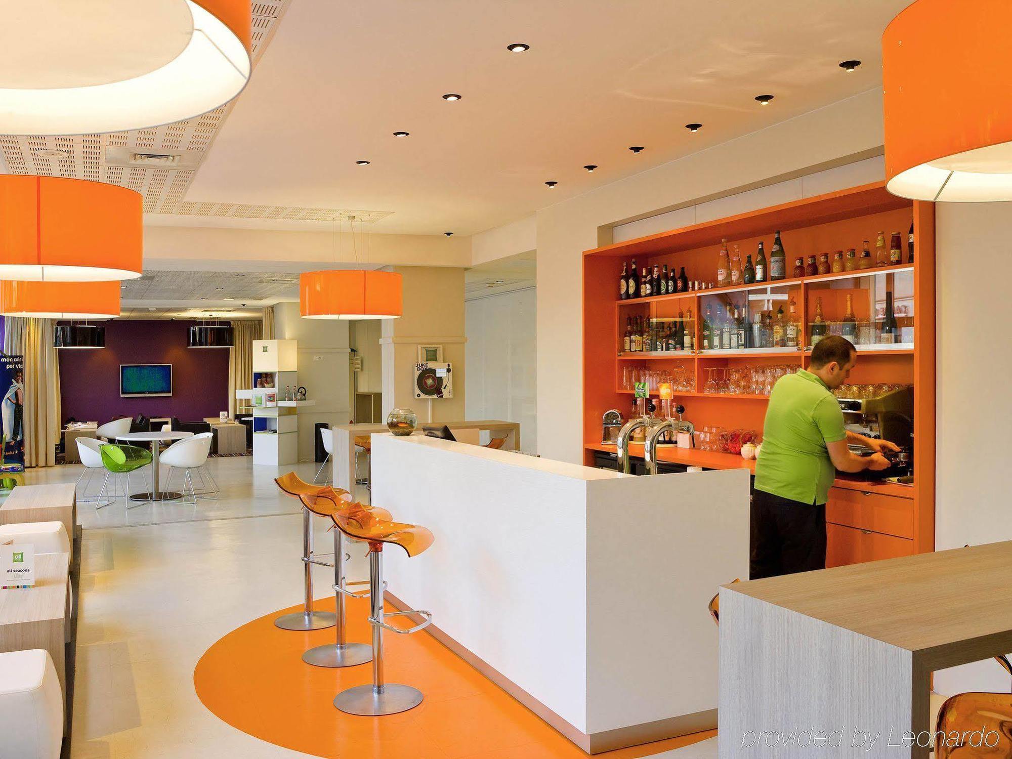 Ibis Styles Lille Centre Gare Beffroi Hotel Exterior photo